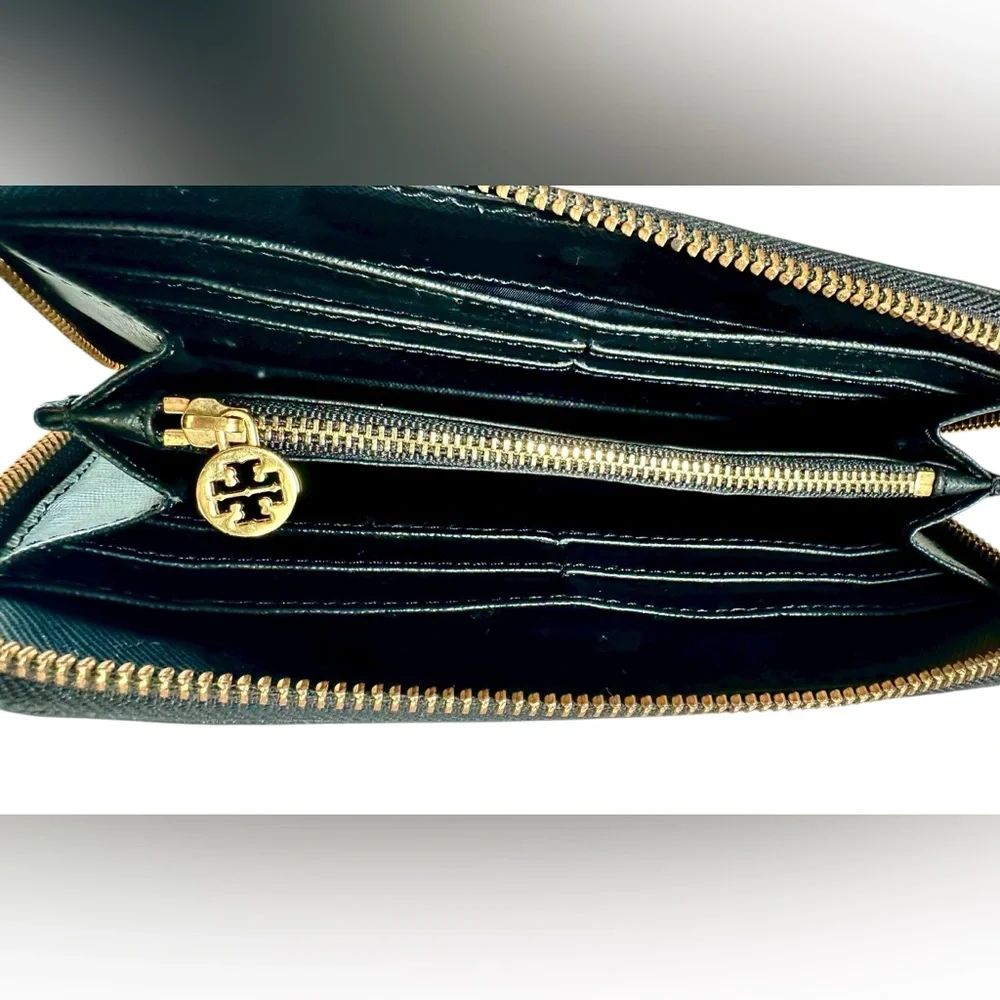 Tory Burch Zip Around Continental Wallet in black - Picture 6 of 10
